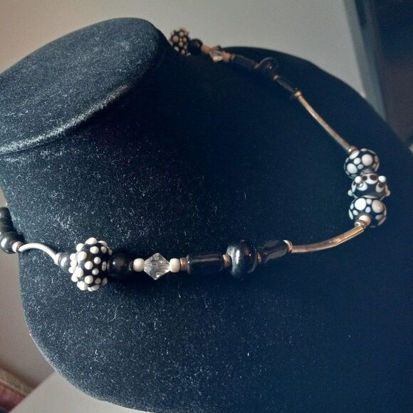 Vintage Lamp Work Necklace - Picture 5 of 11